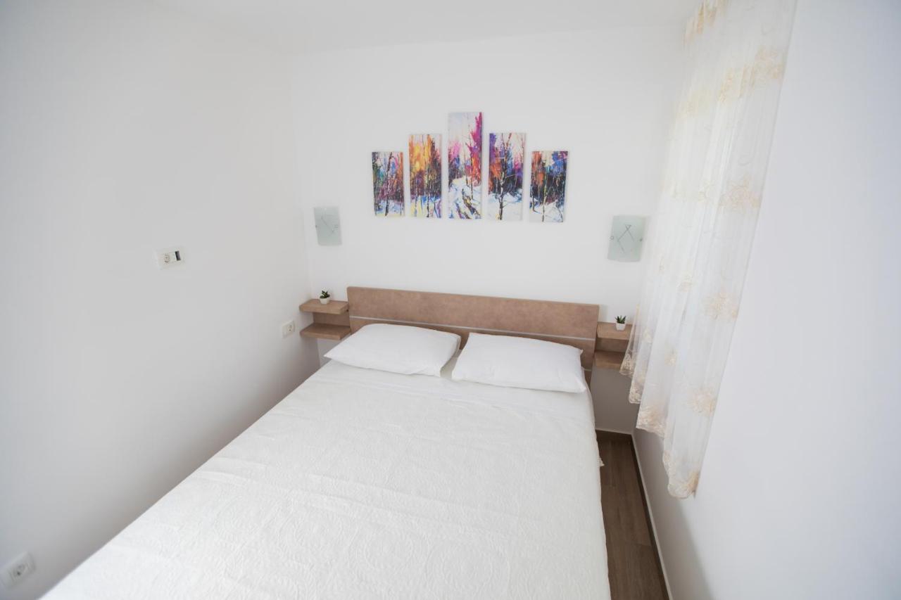 Apartman Roza Podstrana Exteriör bild